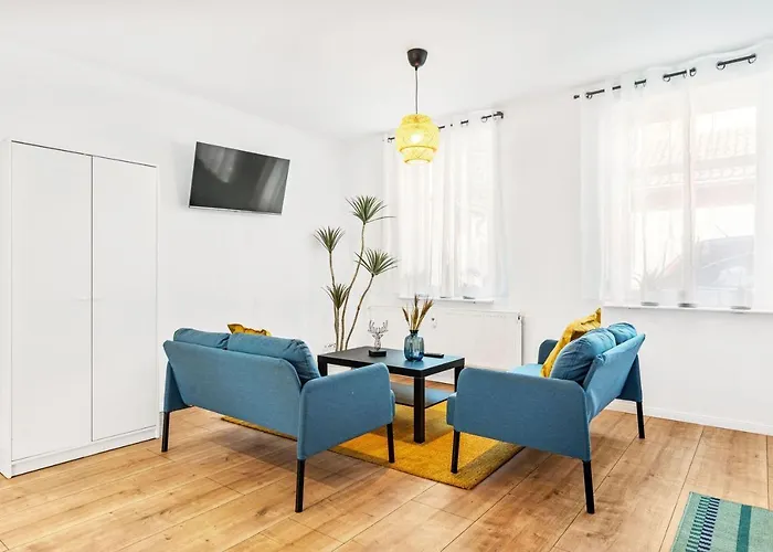 Chic & Modern Apartment